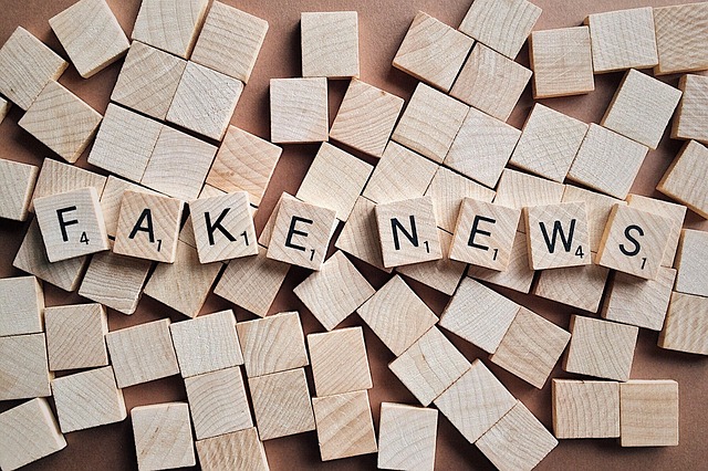 dezinformace, falešné zprávy